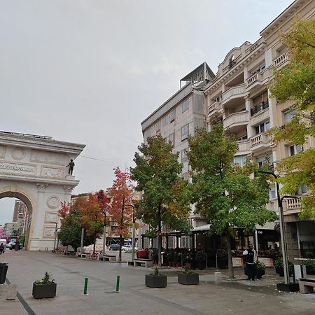 City Sqare Apartment Verde Skopje Extérieur photo